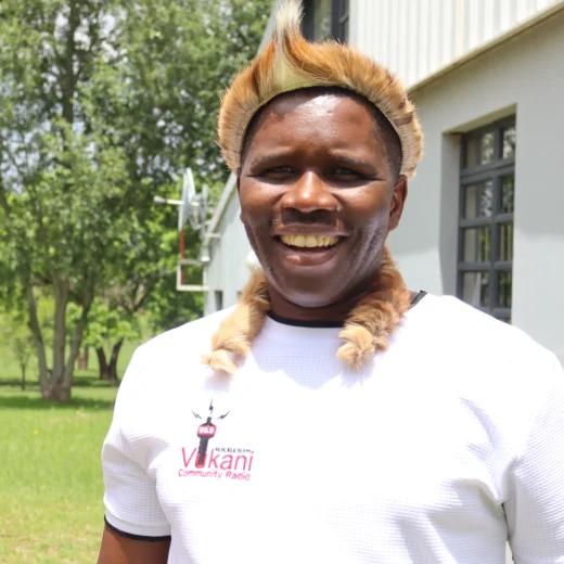 Fezile Vuthela