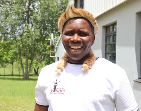 Fezile Vuthela